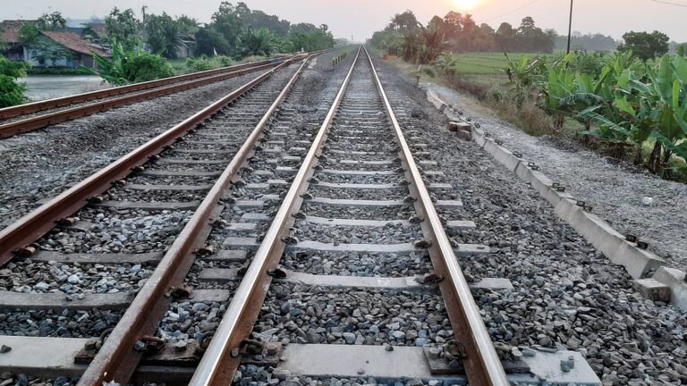 D4ECB74A-4BA7-42EA-86FB-786574690414