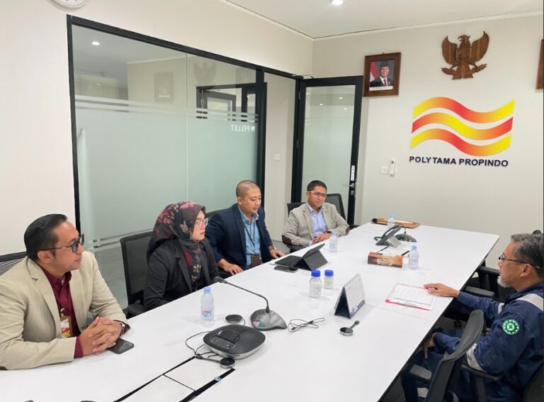 F113B9A9-69BB-44B4-B60B-1F57499F8E6E