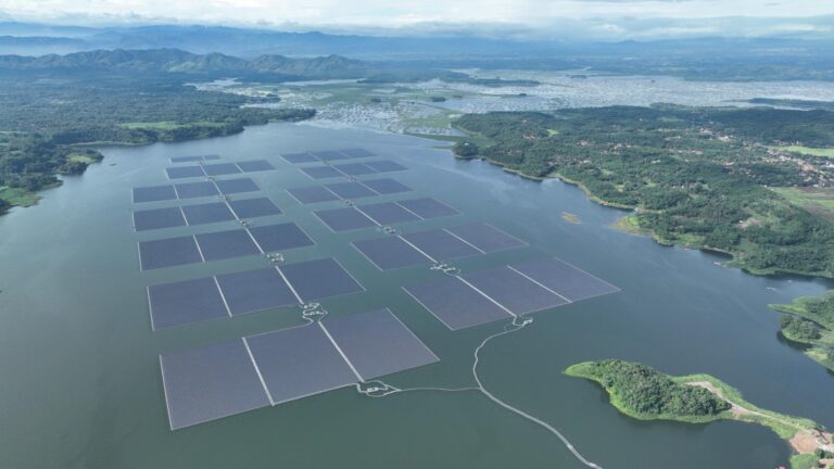 6A1183B7-5A61-43F0-9C09-403754C6A261