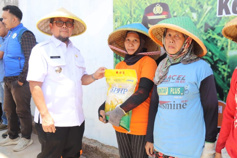 757610E4-5FD9-4B14-B761-3E03372D9C86