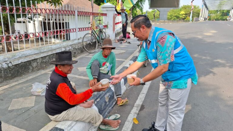 90266FC2-3892-4675-A975-2D45C6AD976F