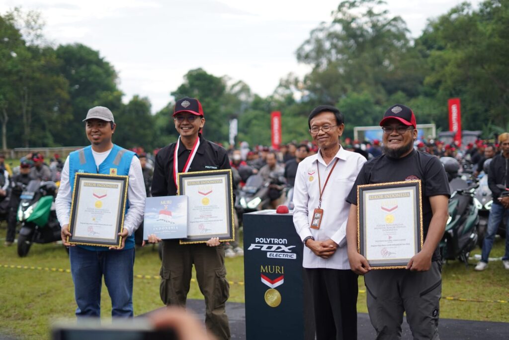 9806FD68-3039-41CB-9DE8-854A6B2F217D