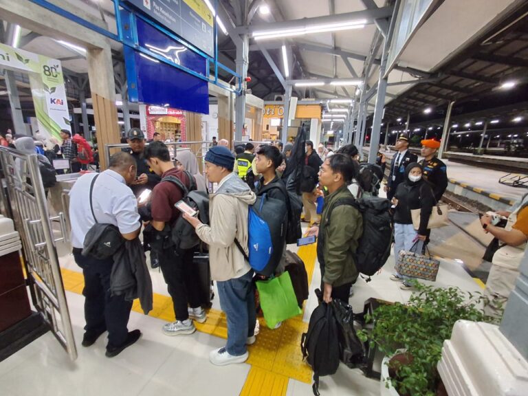 D4B846A6-25CE-4DE3-B11B-9471B48E6DB6