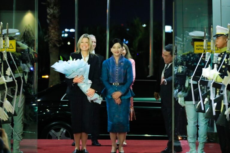 E61CDDD9-C593-44F8-A06A-5741AC5255FC