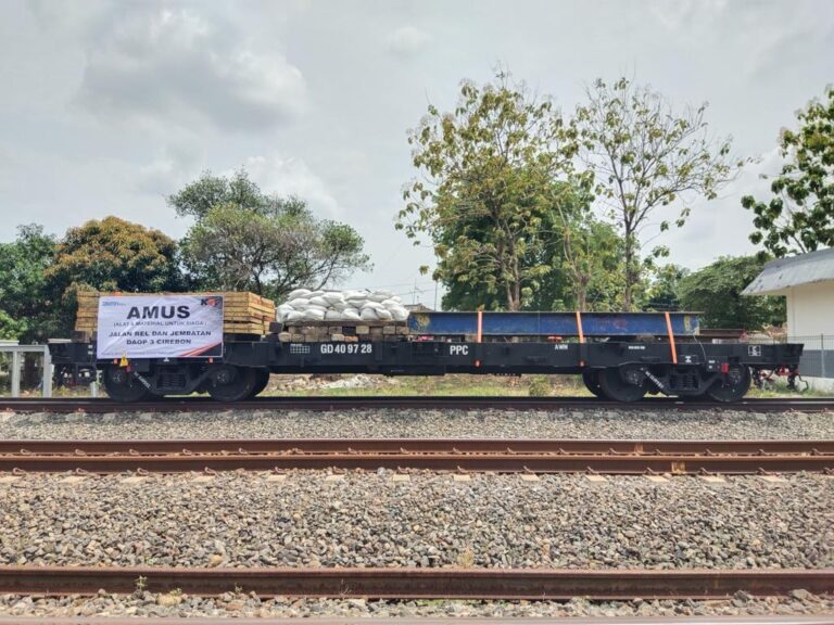 B24DF8F2-4FC2-4061-BF0D-6532C276CD08