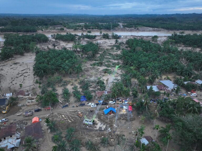 B525B4CF-520C-448D-809C-D8BE3050FAC2