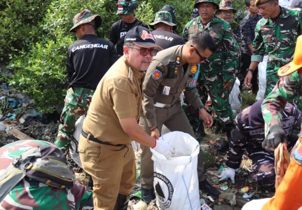 86ad1bd7-aa51-4edf-bbc8-ed8fa50a25e2