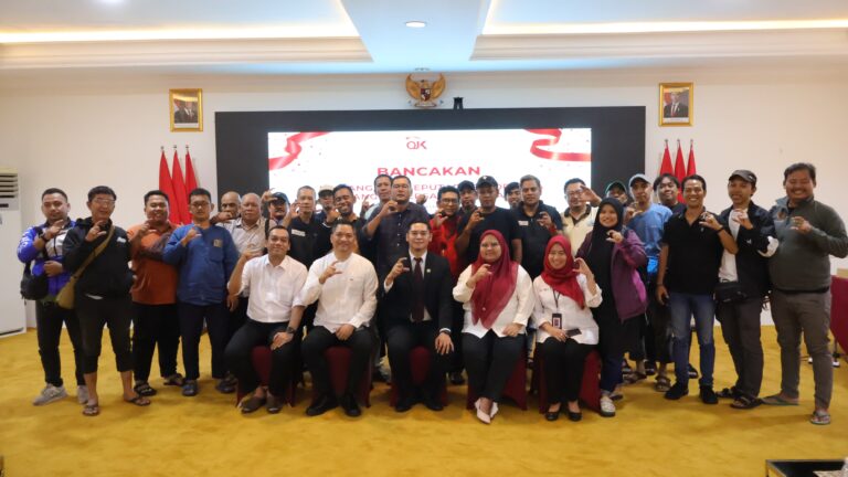 E60AF6E9-0398-4997-9689-2ACF28B0C1D6