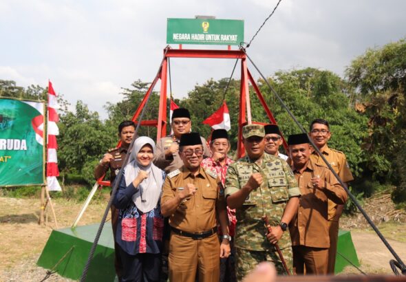 381e4d13-ccee-4b43-b9ab-4901c8f8d77c