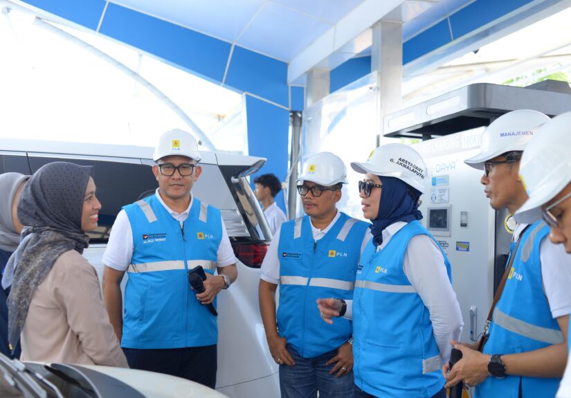 9bfa906b-a422-4350-ac20-9a478d790fb8