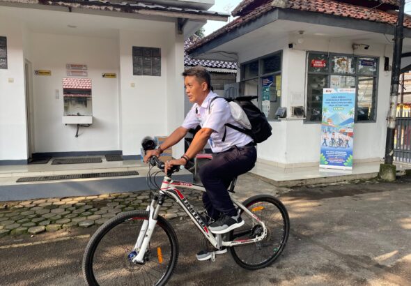 25486d47-c9ad-4d3f-8e43-0feec078f847