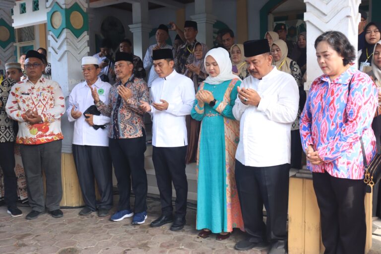 9f474647-049b-45b9-a763-ea78cb7a97a1