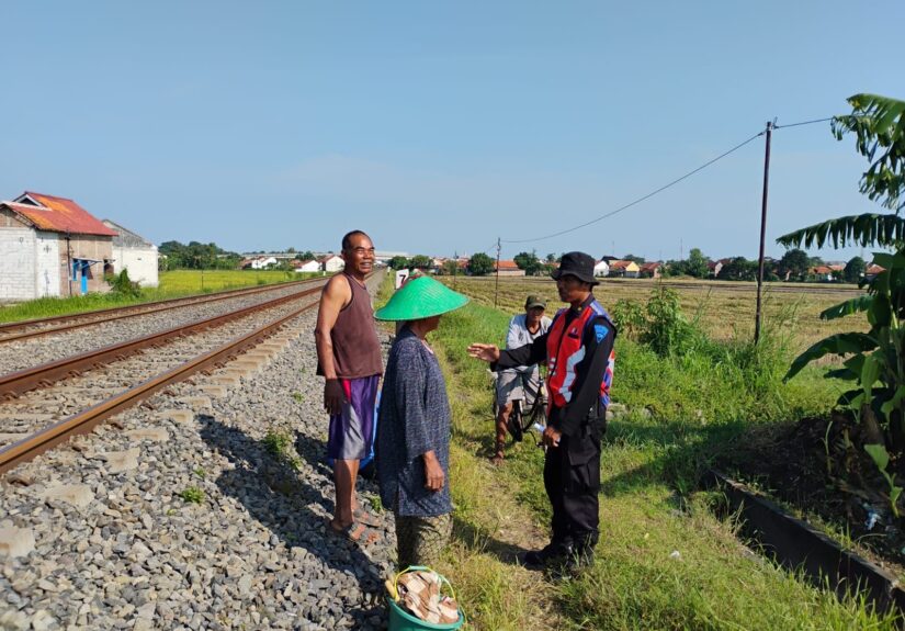 b738091b-7c01-49a7-838d-3f271e7853ab