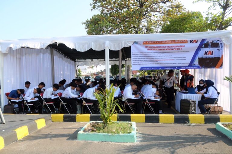 fe3a1d98-7b21-4afd-8372-4a2b7b93dfc5