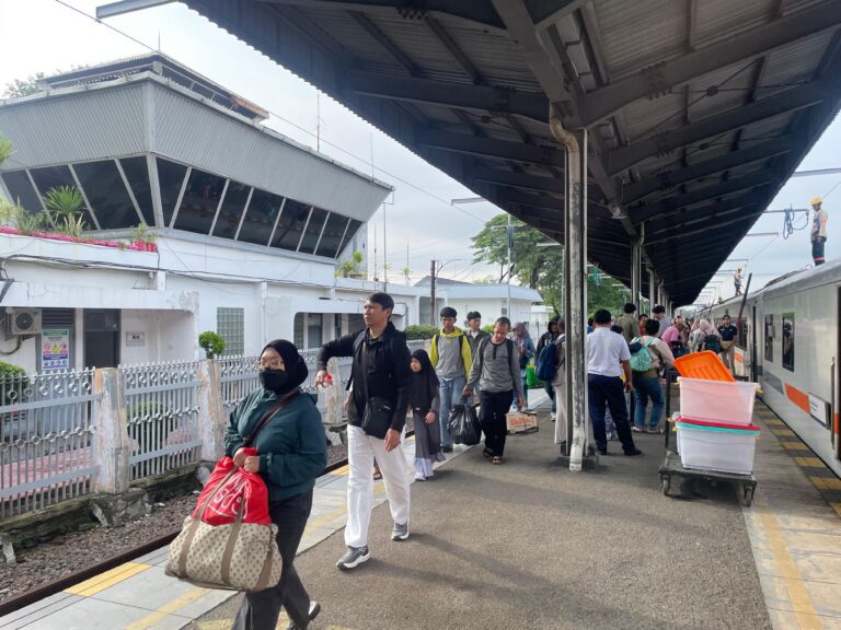 7521a630-84ab-43a6-a65b-ea82b23e0435